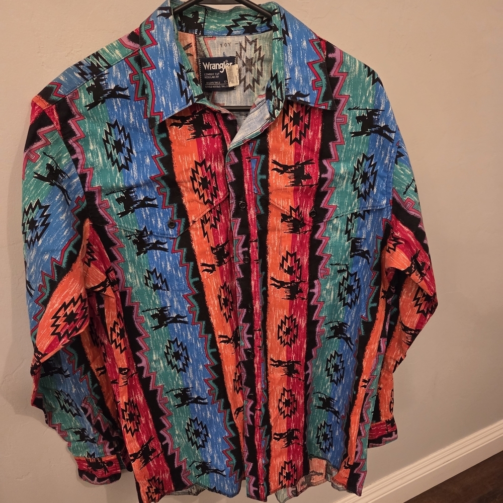 Vintage Wrangler Men's Brushpopper  Southwestern Aztec